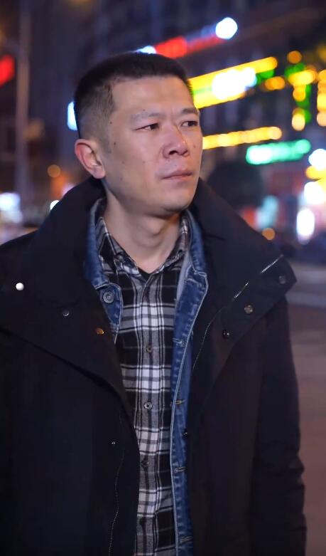 《冷暖生活》海报