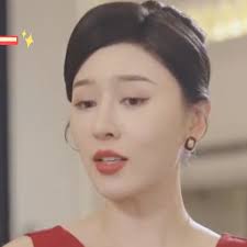 《白富美前妻跪求复合》海报