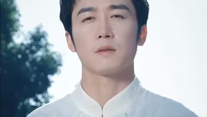 《新-天王》海报