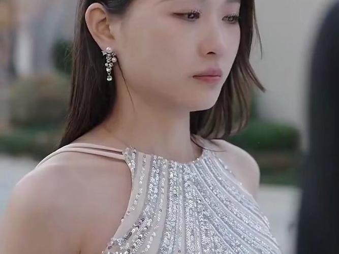 《老婆不许我低调》海报