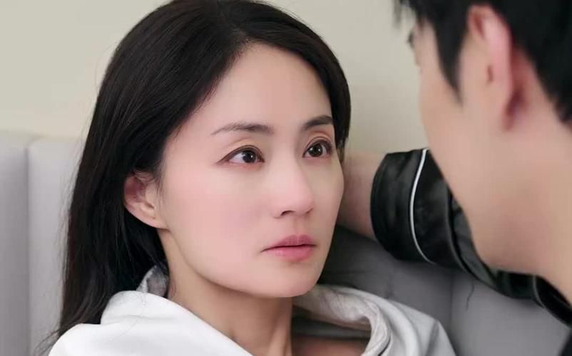 《贴身女侍卫的契约婚姻》海报