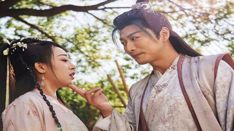 《来到古代当厨神》海报