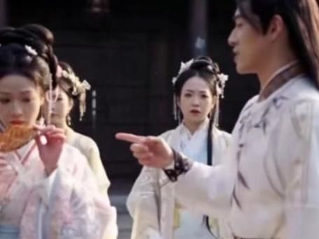《开局天灾，我在古代当救世主》海报