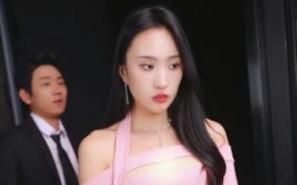 《云上时光》海报