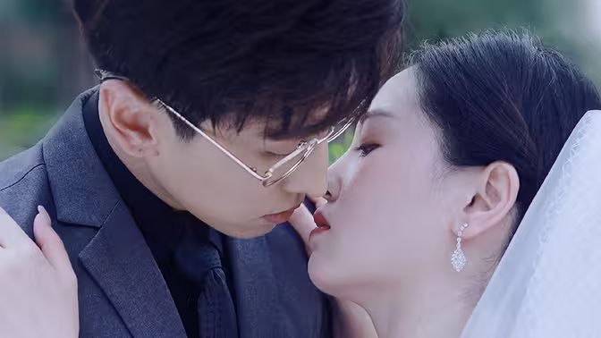《总裁小叔的心尖宠》海报