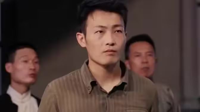 《新：至尊神王（无上神王）》海报