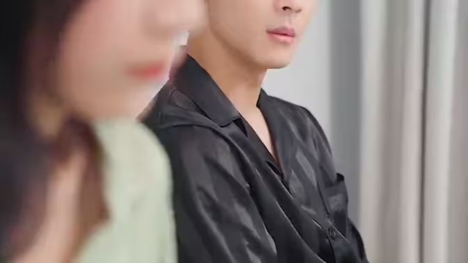 《终将返航的爱情》海报