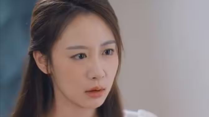 《给女人投资，我成了世界首富》海报