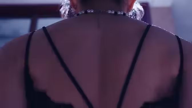 《完蛋，我被七个女神逼婚了》海报