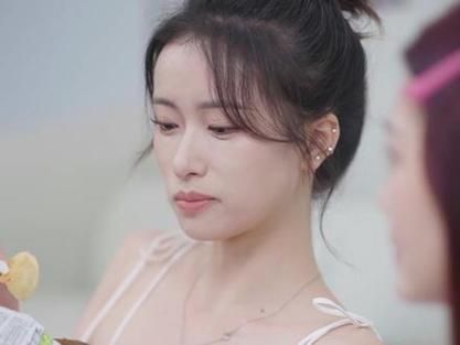 《我和美女总裁的双向奔赴》海报
