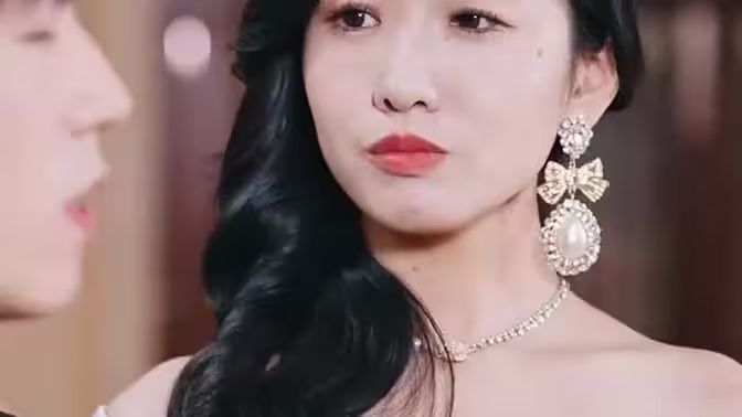 《离婚后我让渣男倾家荡产》海报