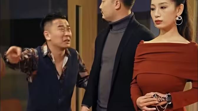 《再现荣耀》海报