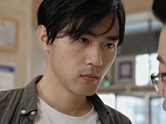 《抢红包成世界首富》海报