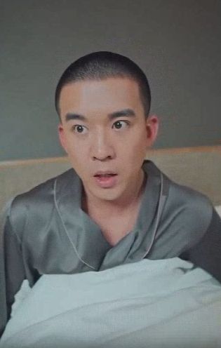 《重生之财阀再世》海报
