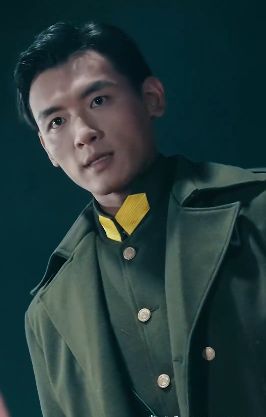 《战龙》海报