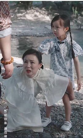 《拥抱春天的你》海报