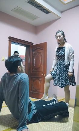 《绝世医仙》海报