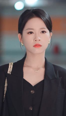 《闪婚后我和老公都不装了》海报