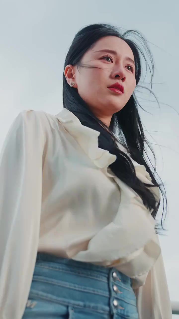《广告女王》海报