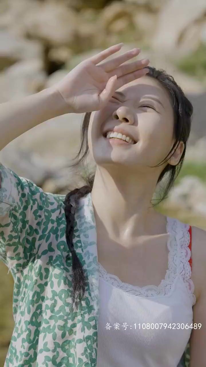 《乡间幸福往事》海报